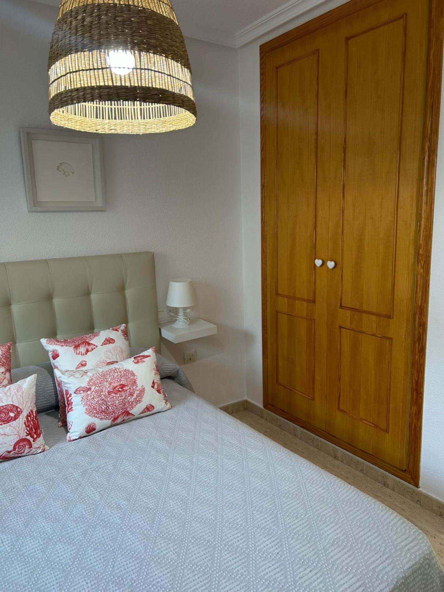 Acogedor Apartamento En La Playa Vera Esterno foto